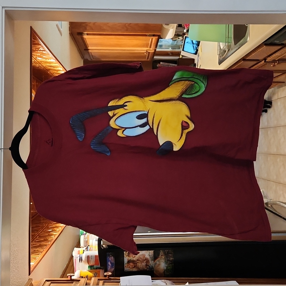 Disneyland Pluto painted Tee-shirt